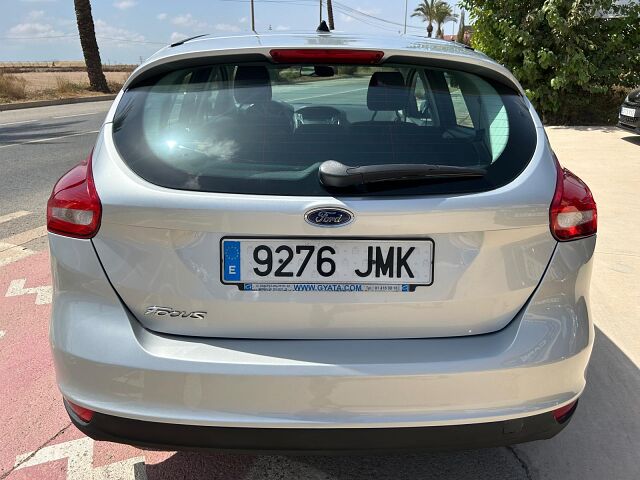 FORD FOCUS TREND PLUS 1.6 TI-VCT AUTO SPANISH LHD IN SPAIN 71000 MILES FFSH 2016